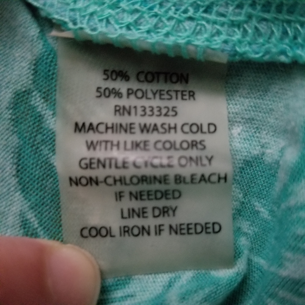 BOGO 🌿 dELiA*s Teal Green Ombre Hawaiian Tank - Picture 4 of 4